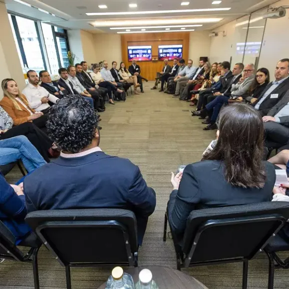 Inovação em FIIs: líderes debatem estruturas para hotéis e imóveis em concessões